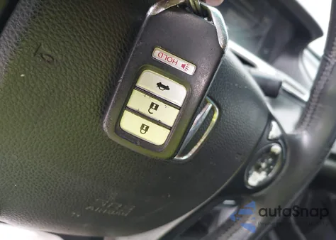 2013 Honda Accord Ex-L from USA, damaged, VIN 1HGCR2F82DA100596